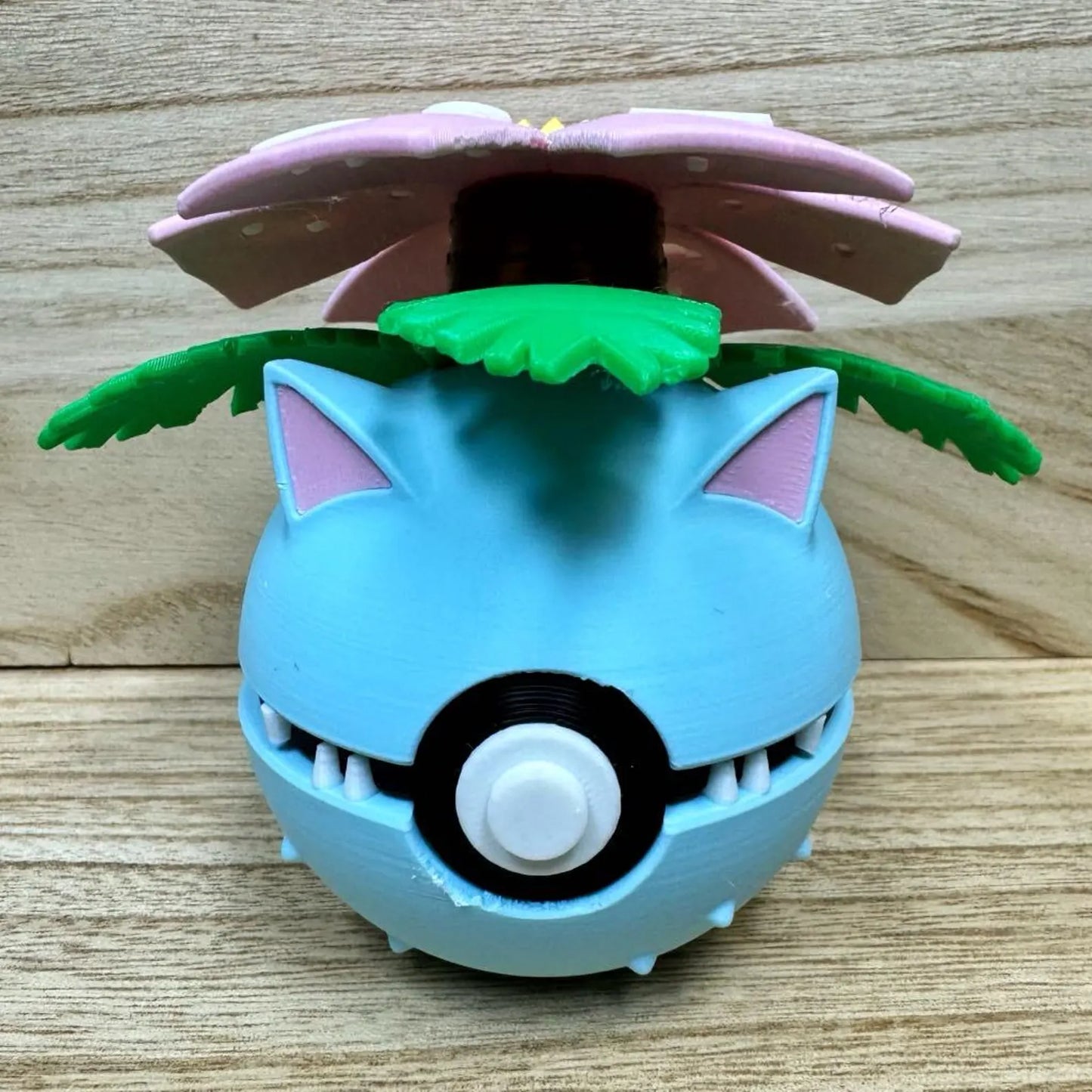 Bulbasaur, Ivysaur, & Venusaur PokeBall - G&B Printing